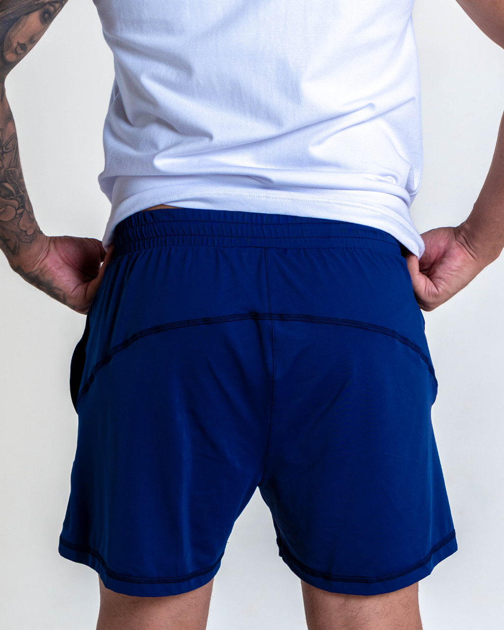 Short curto Motion