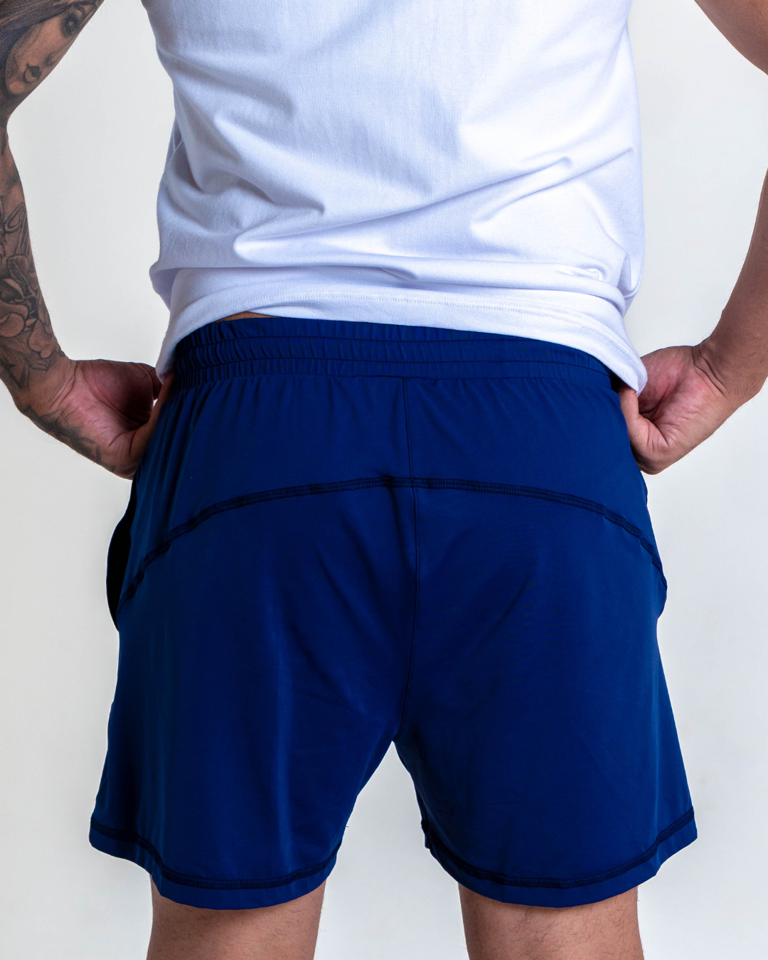 Short curto Motion